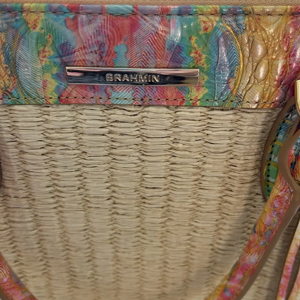 Brahmin -  Saltwater Taffy Bungalow - Great Easter/Spring Purse - Picture 6 of 10
